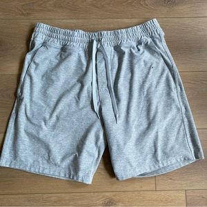 Outdoor Voices Sunday 7” shorts